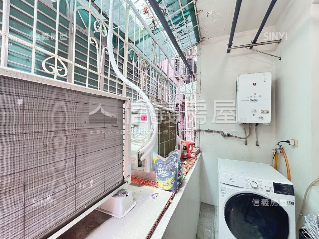 中信街稀有天然氣公寓四樓房屋室內格局與周邊環境