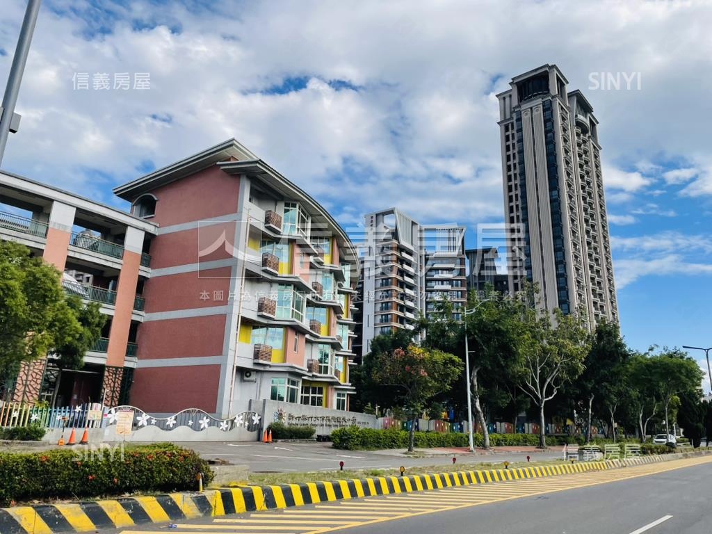 ３／８可預約看屋鼎峰序房屋室內格局與周邊環境