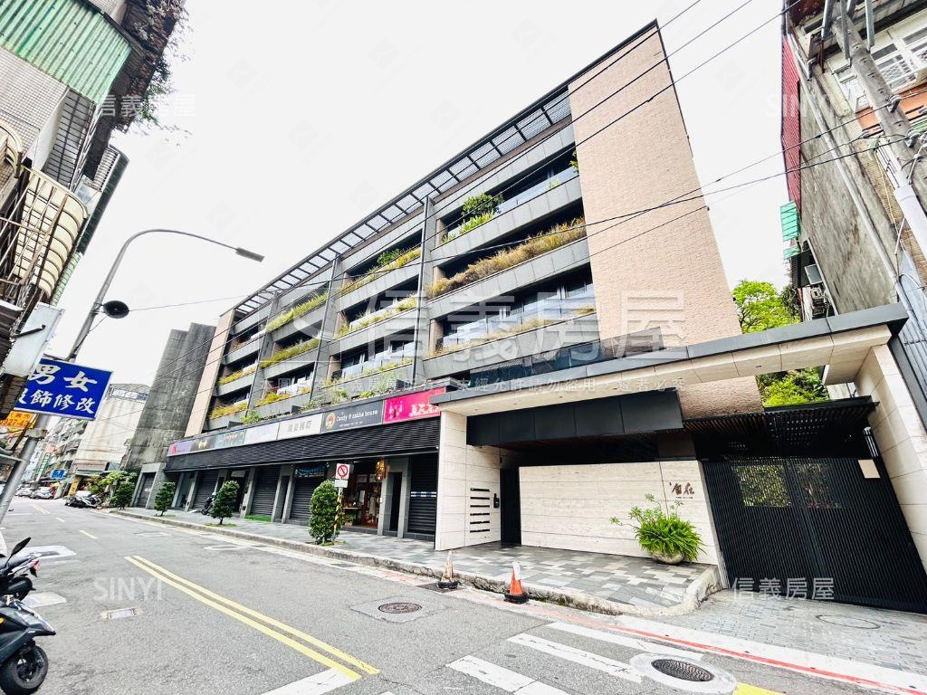 內湖捷運•逸品店面房屋室內格局與周邊環境