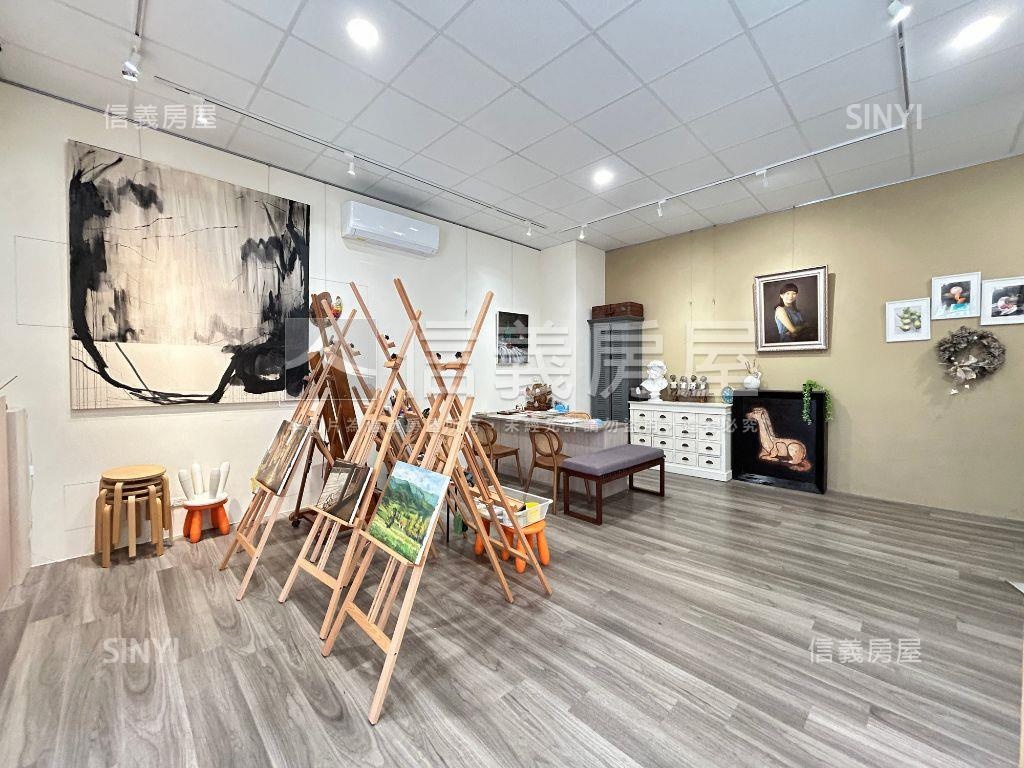 近向上路邊間大面寬金店面房屋室內格局與周邊環境