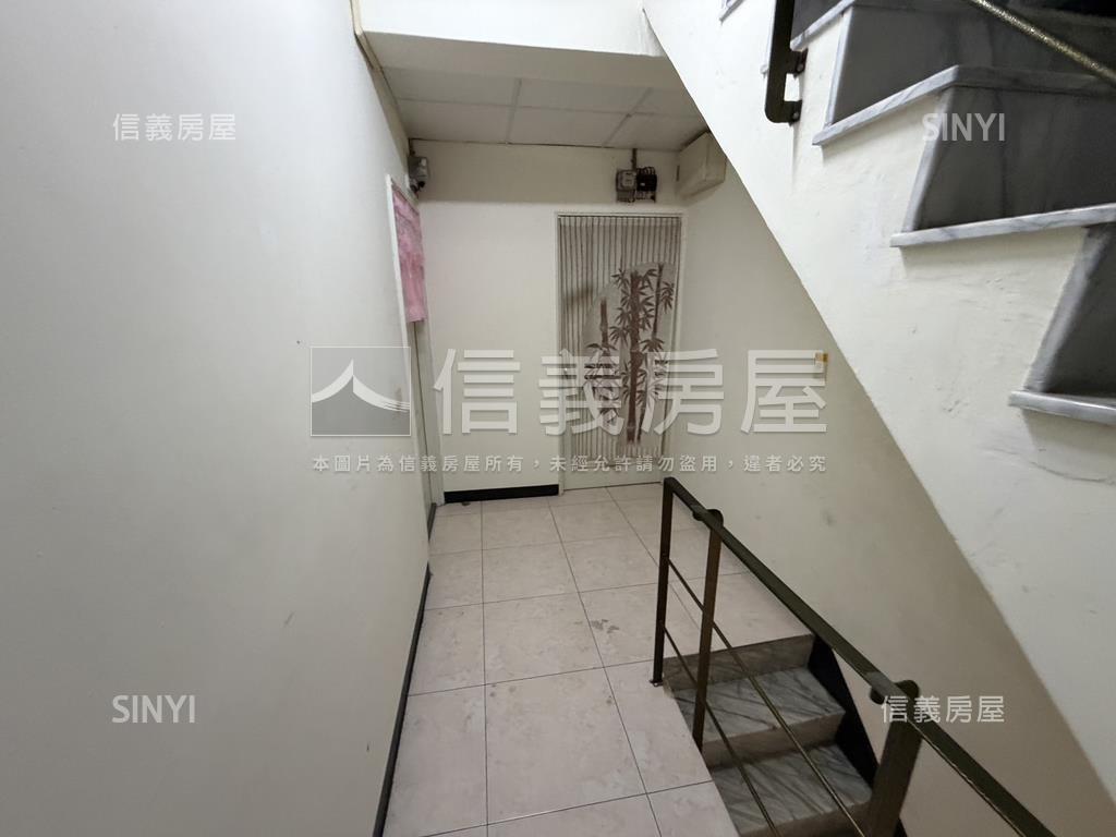 西門收租角窗墅房屋室內格局與周邊環境