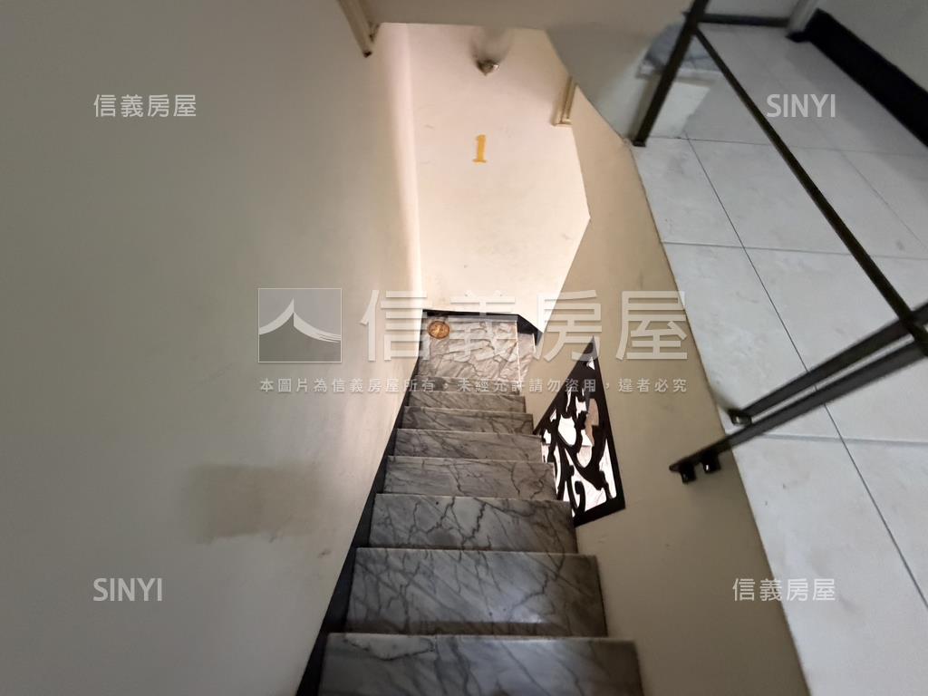 西門收租角窗墅房屋室內格局與周邊環境