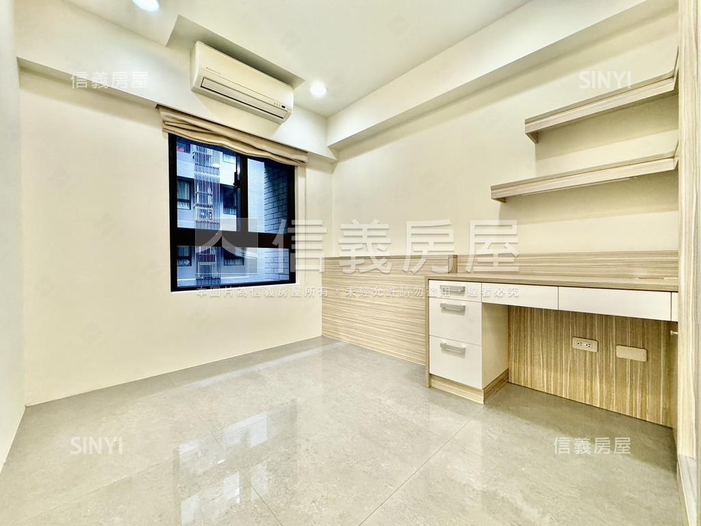 彩虹城兩房車位視野戶房屋室內格局與周邊環境