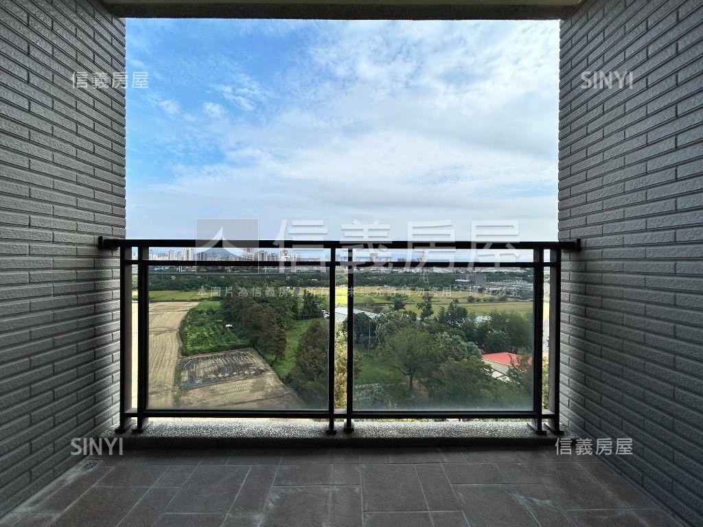 彩虹城兩房車位視野戶房屋室內格局與周邊環境