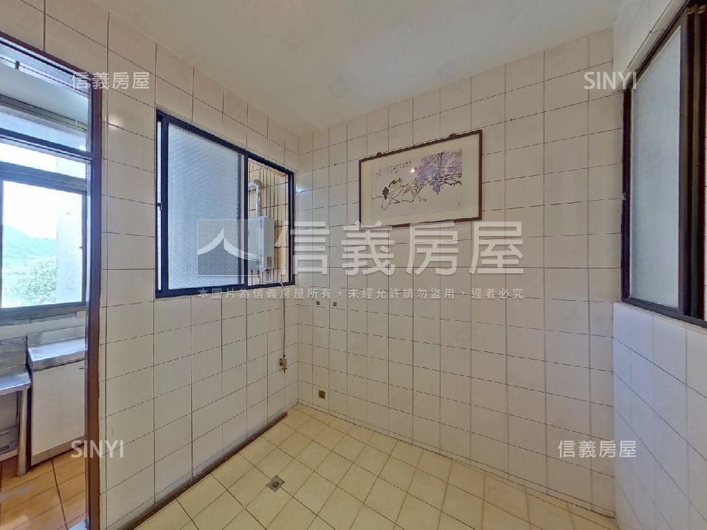 ⭐汐止中正市場大三房⭐房屋室內格局與周邊環境