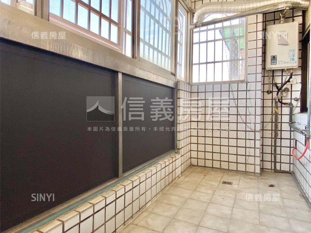 屋況美附平車適自住＋收租房屋室內格局與周邊環境