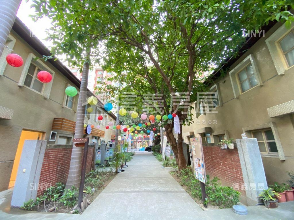 明亮千葉園三房車位。綠意房屋室內格局與周邊環境