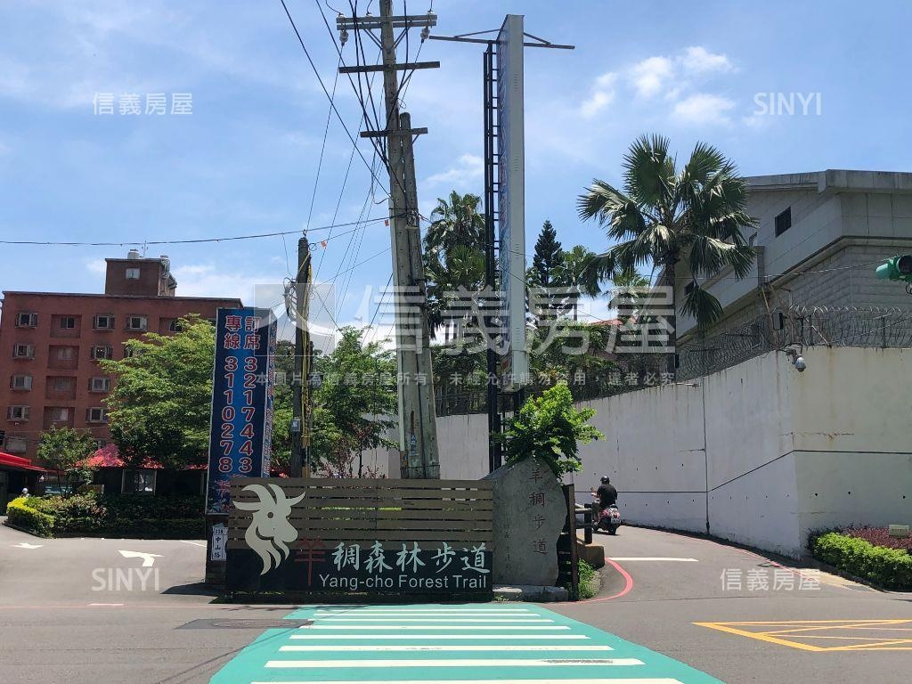 明亮千葉園三房車位。綠意房屋室內格局與周邊環境