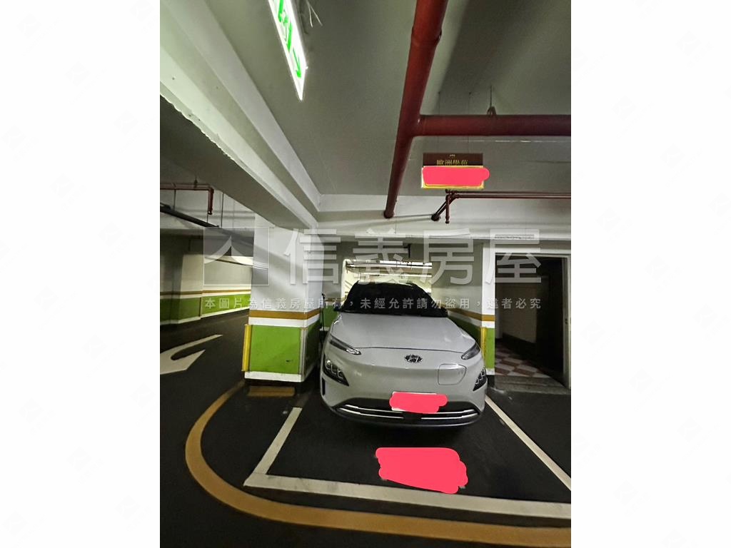 面公園視野棒‧三房車位房屋室內格局與周邊環境