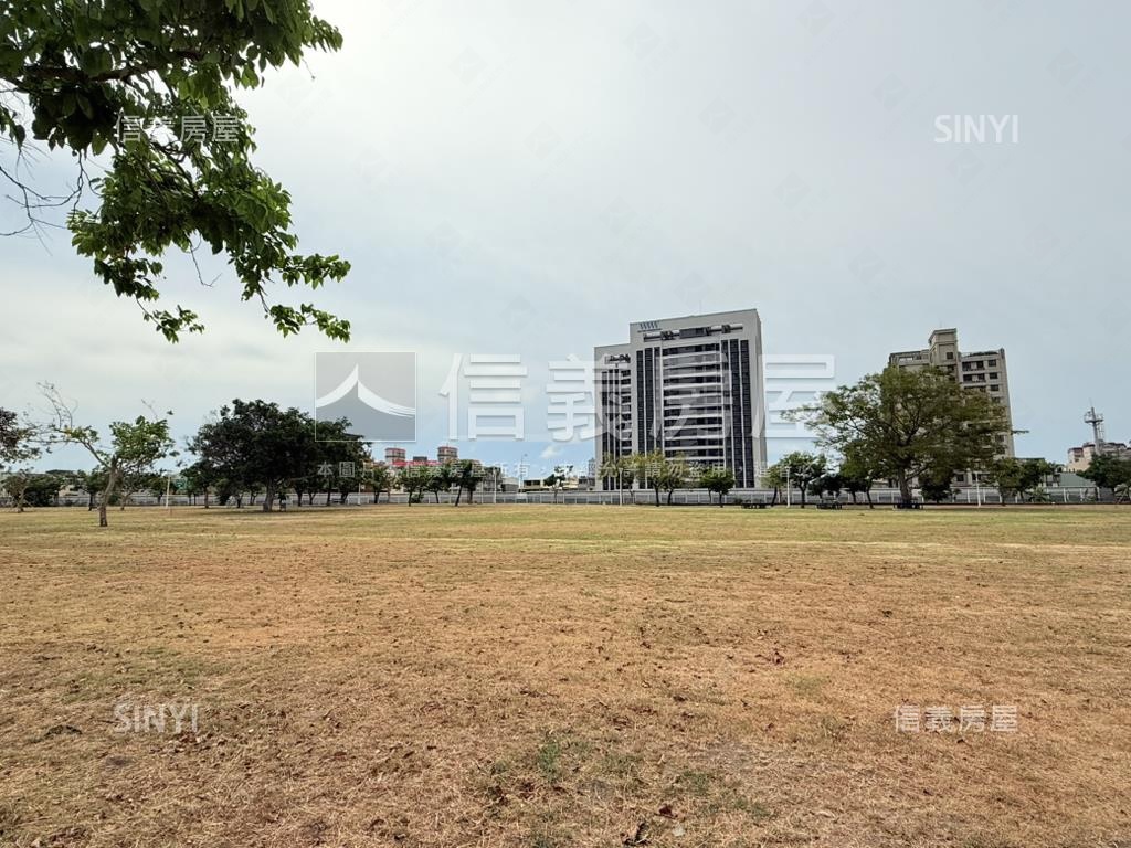 聯上ＭＥ悅次高樓美宅車位房屋室內格局與周邊環境