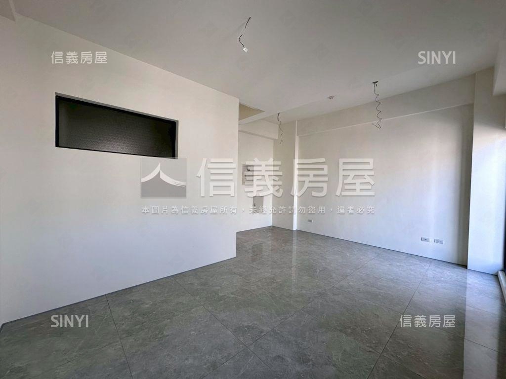 ★全新正南屯路金店面房屋室內格局與周邊環境