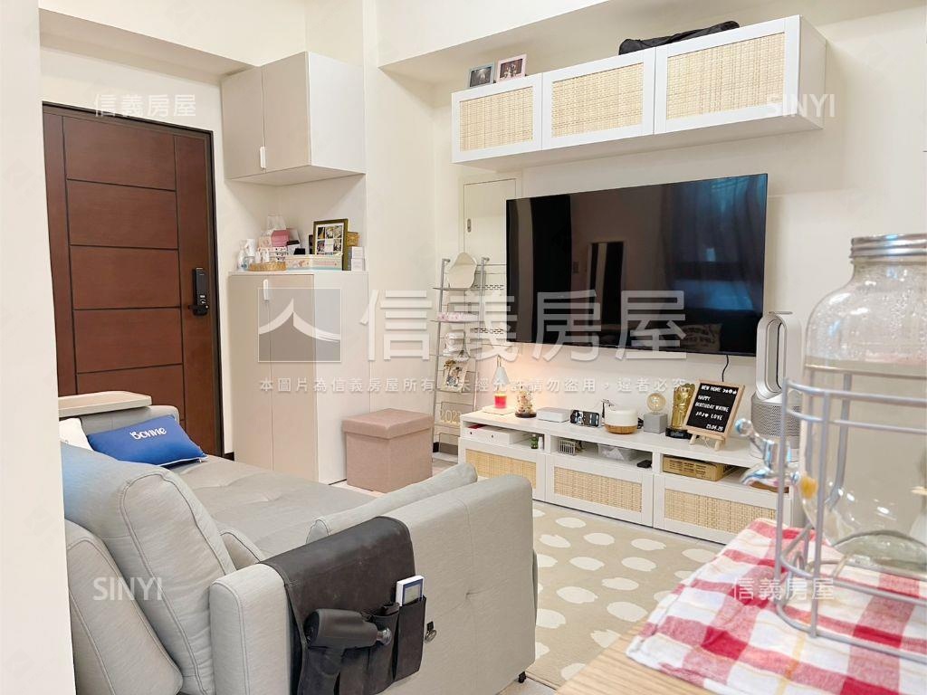 双捷棧兩房車位近都會公園房屋室內格局與周邊環境