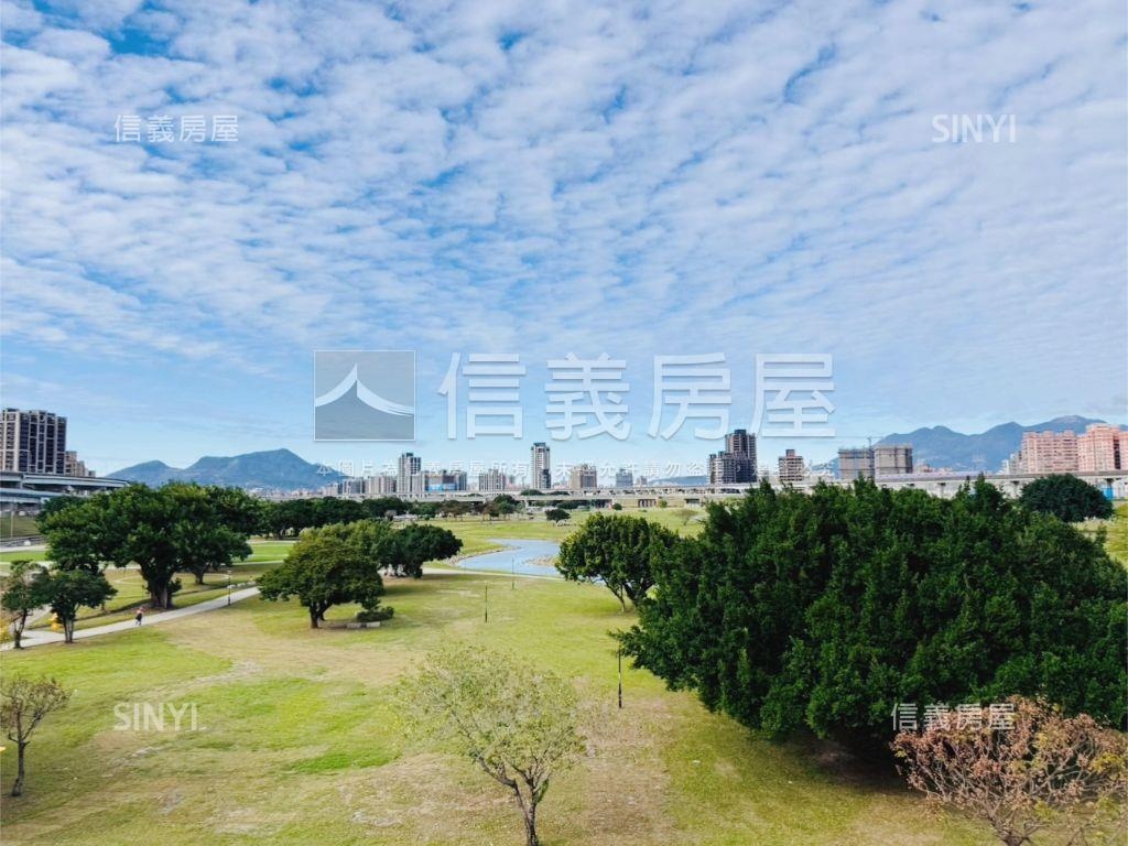 双捷棧兩房車位近都會公園房屋室內格局與周邊環境