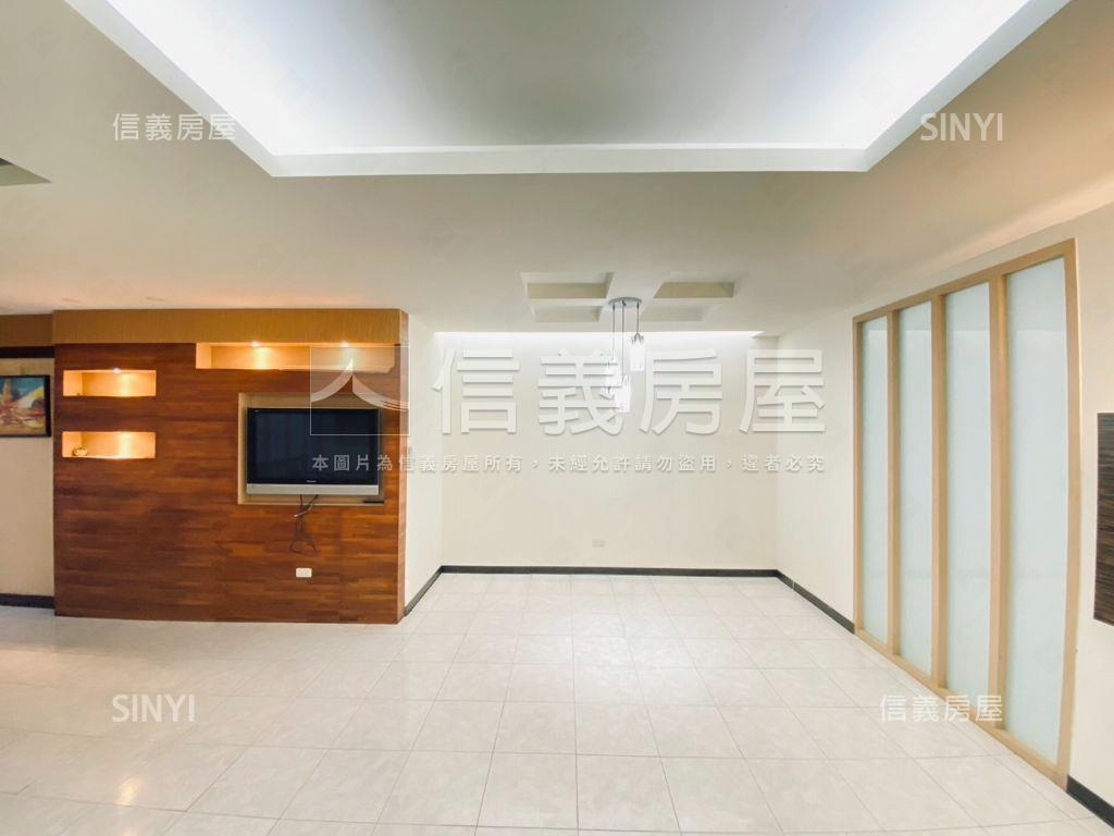 潛力信義一樓大空間房屋室內格局與周邊環境