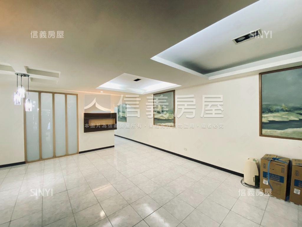 潛力信義一樓大空間房屋室內格局與周邊環境