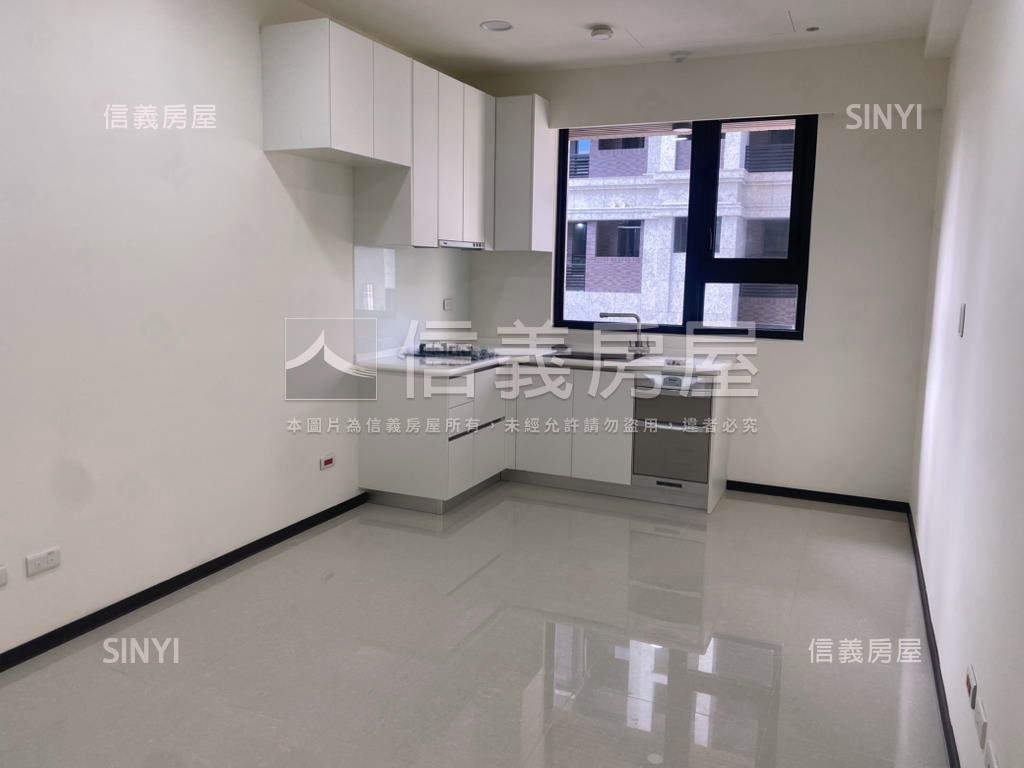 千曜學管理電梯套房＋車位房屋室內格局與周邊環境