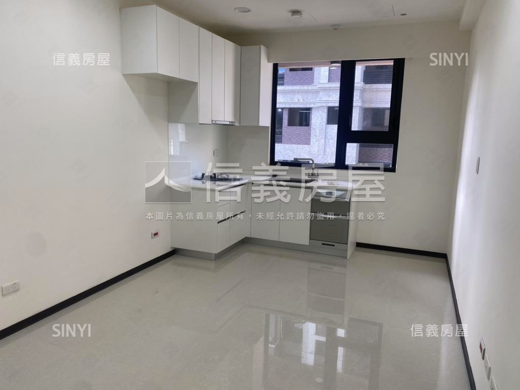 千曜學管理電梯套房＋車位房屋室內格局與周邊環境