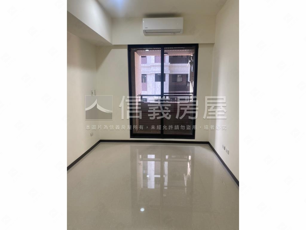 千曜學管理電梯套房＋車位房屋室內格局與周邊環境