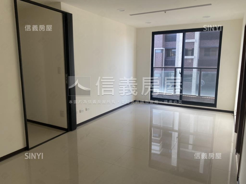 千曜學管理電梯套房＋車位房屋室內格局與周邊環境