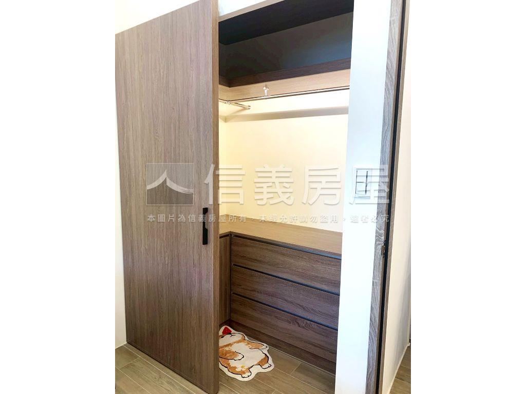 大直內科新兩房車美妝高樓房屋室內格局與周邊環境