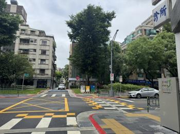 師大雲和面寬店辦