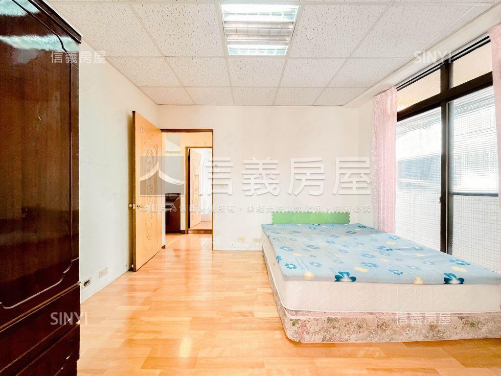 【降價】東山商圈正三房房屋室內格局與周邊環境