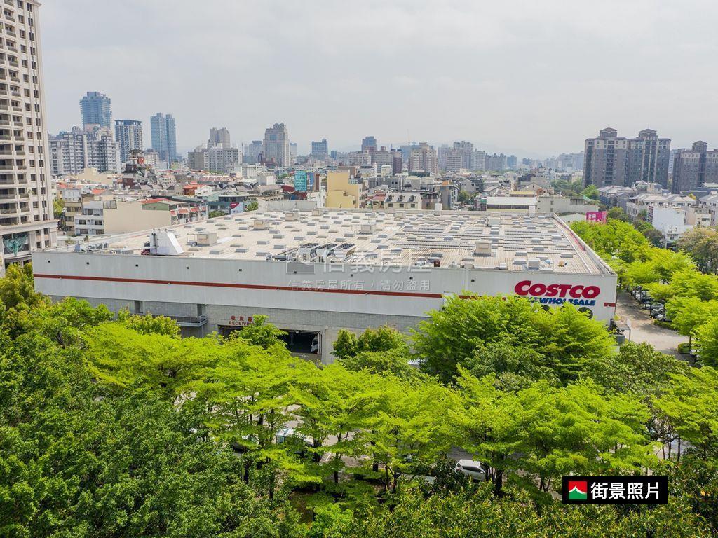 近公園捷運邊間採光店房屋室內格局與周邊環境