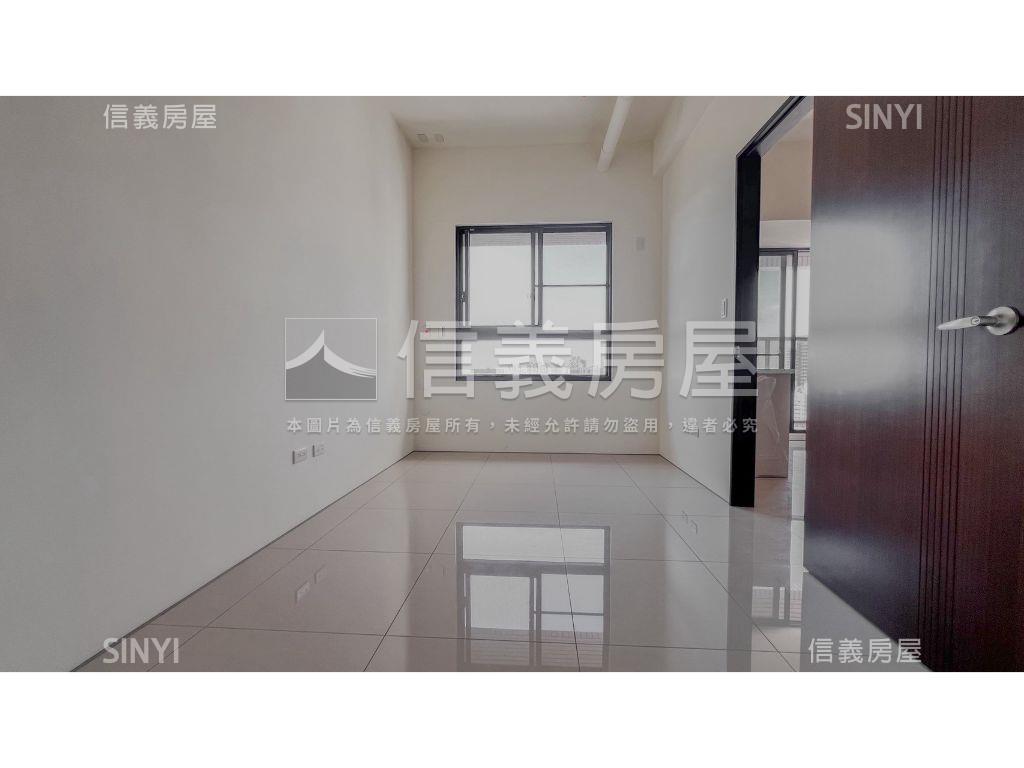 近捷運全新高樓層兩房車位房屋室內格局與周邊環境