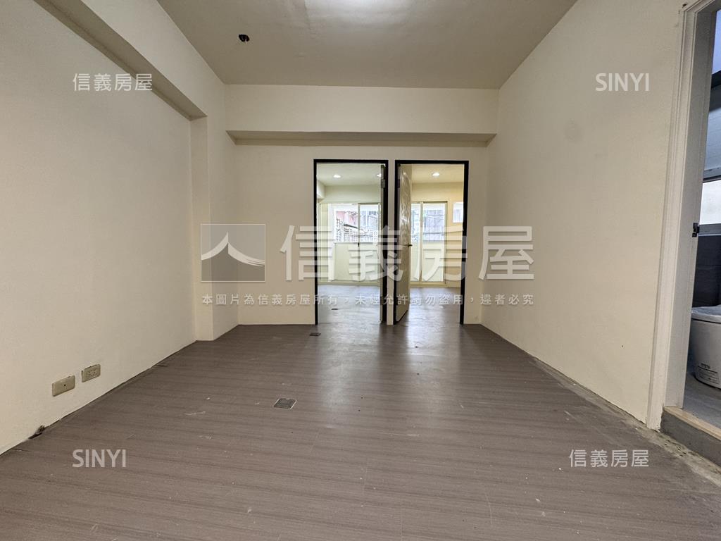 成功小資電梯２房房屋室內格局與周邊環境