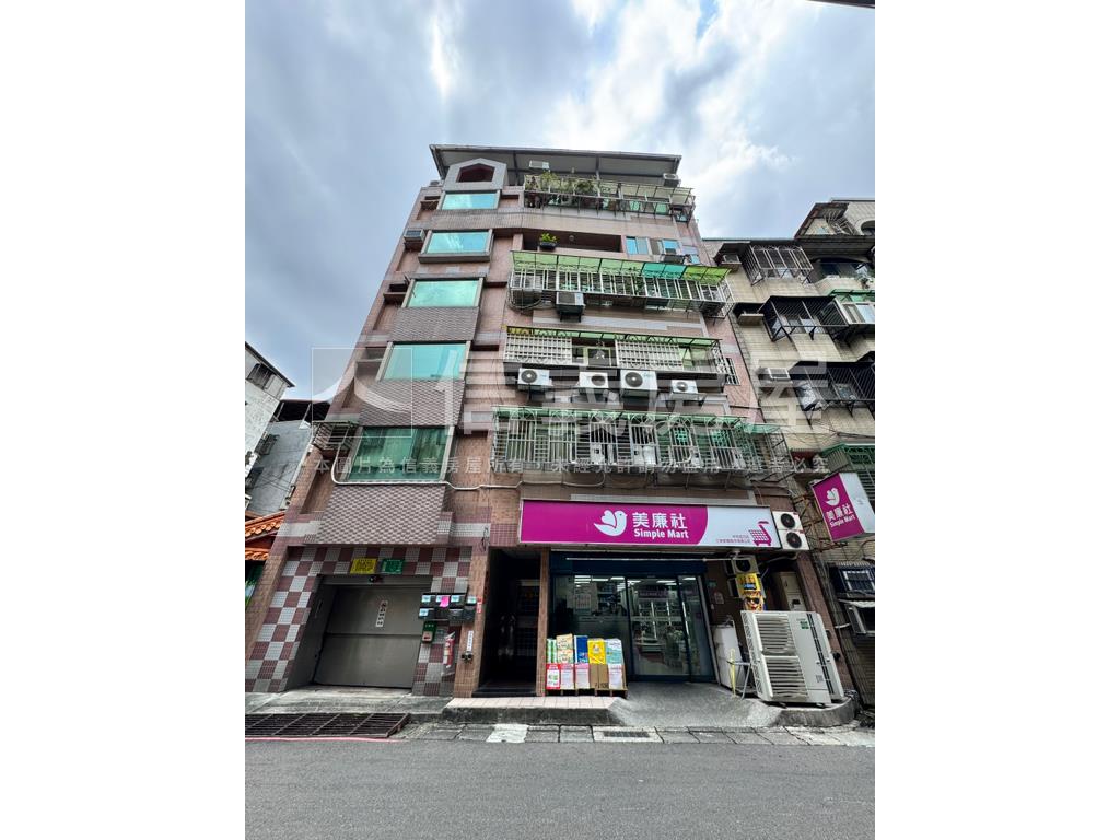 成功小資電梯２房房屋室內格局與周邊環境