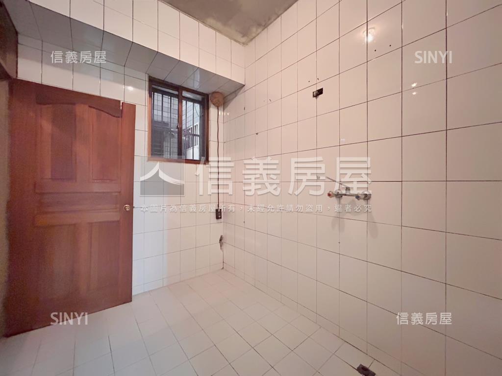 頂好巷方正一樓三房房屋室內格局與周邊環境