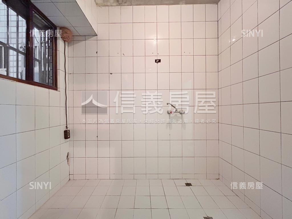 頂好巷方正一樓三房房屋室內格局與周邊環境