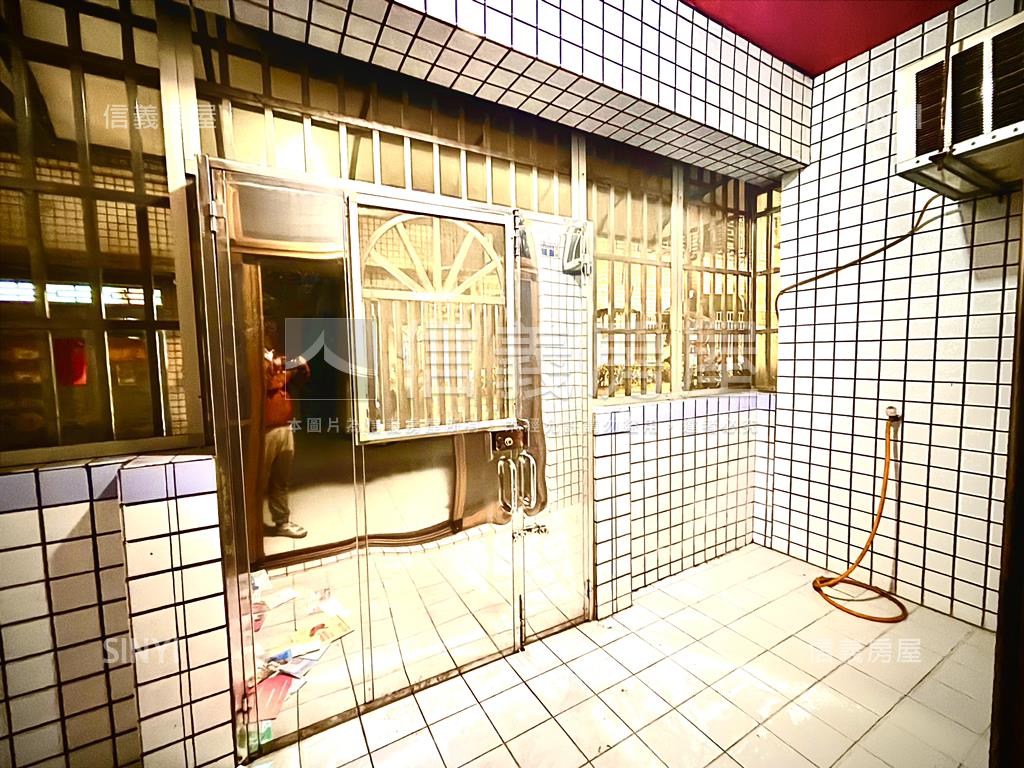 頂好巷方正一樓三房房屋室內格局與周邊環境