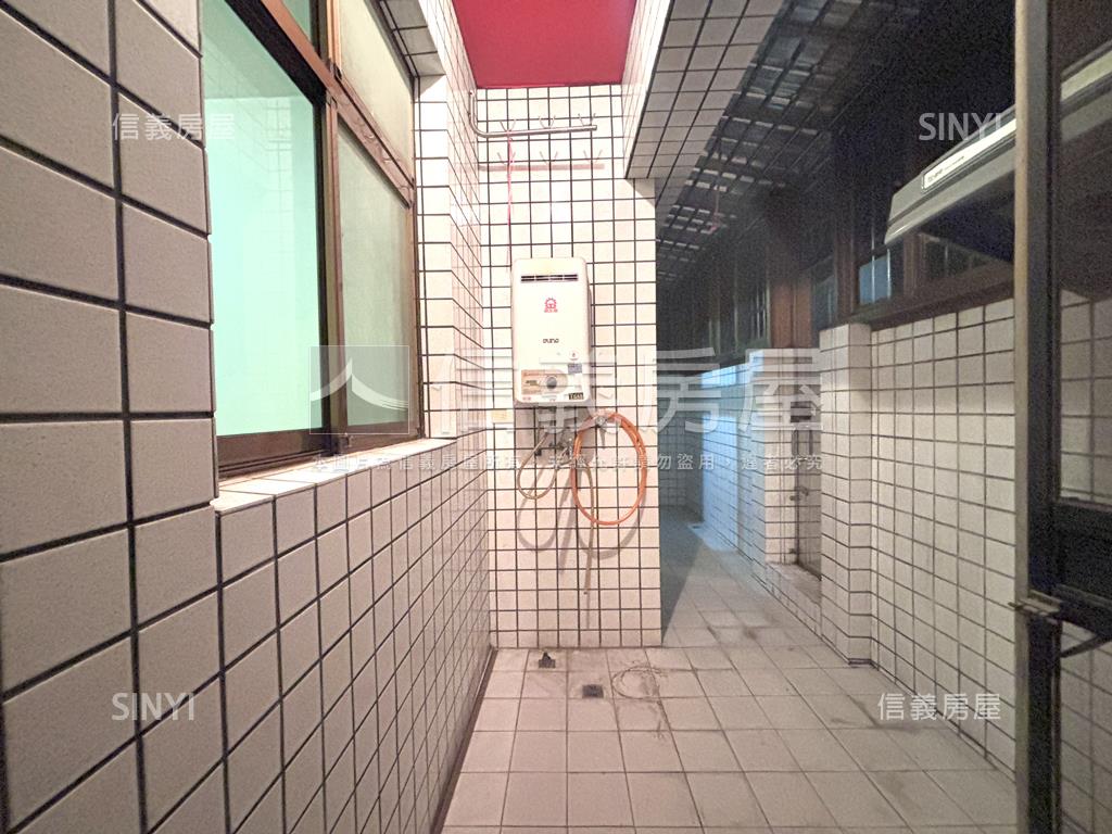 頂好巷方正一樓三房房屋室內格局與周邊環境