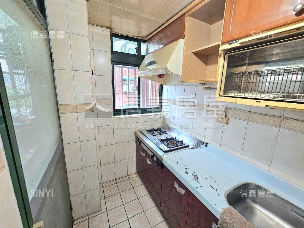 稀有釋出。愛快小資３房房屋室內格局與周邊環境