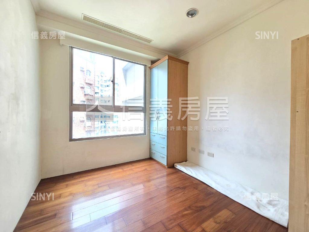 御金香中庭採光四房房屋室內格局與周邊環境