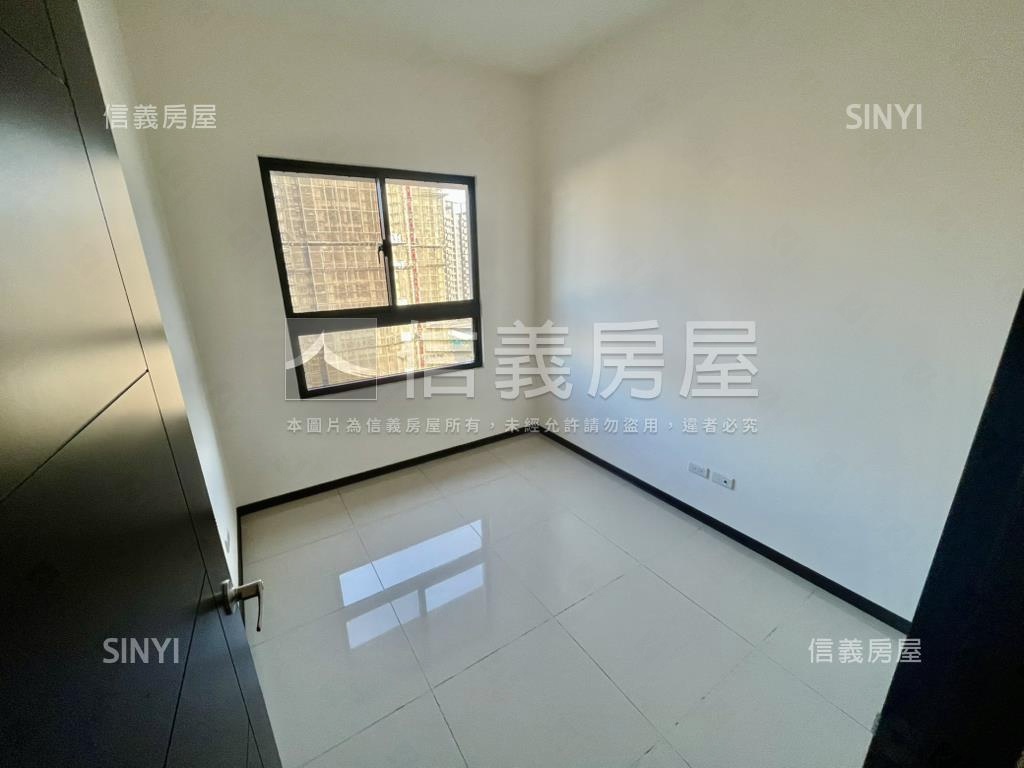 專任！長虹天韻三房平車房屋室內格局與周邊環境