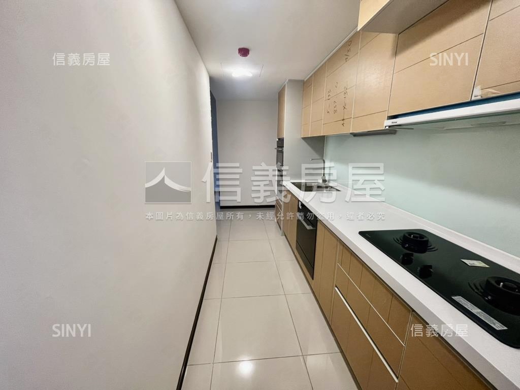 專任！長虹天韻三房平車房屋室內格局與周邊環境