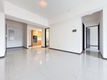 專任！長虹天韻三房平車