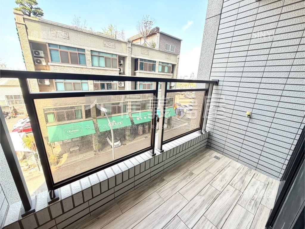 佳泰三房平車樹梢戶房屋室內格局與周邊環境