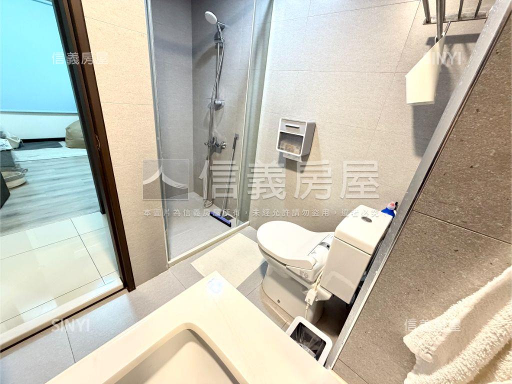 佳泰三房平車樹梢戶房屋室內格局與周邊環境