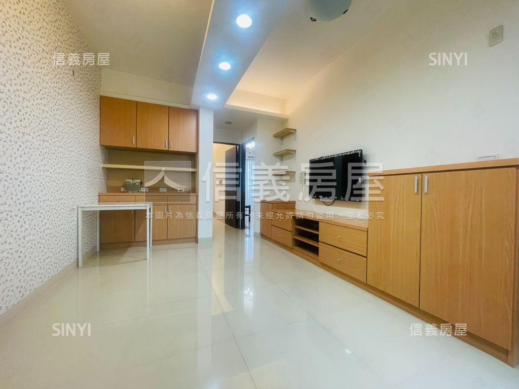 信義安和精美２房房屋室內格局與周邊環境