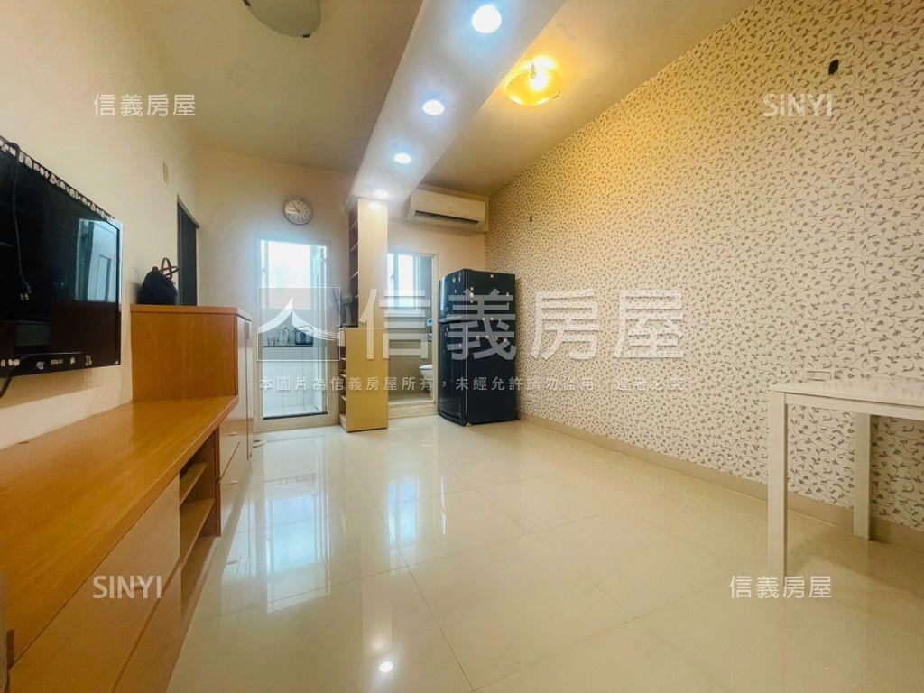 信義安和精美２房房屋室內格局與周邊環境