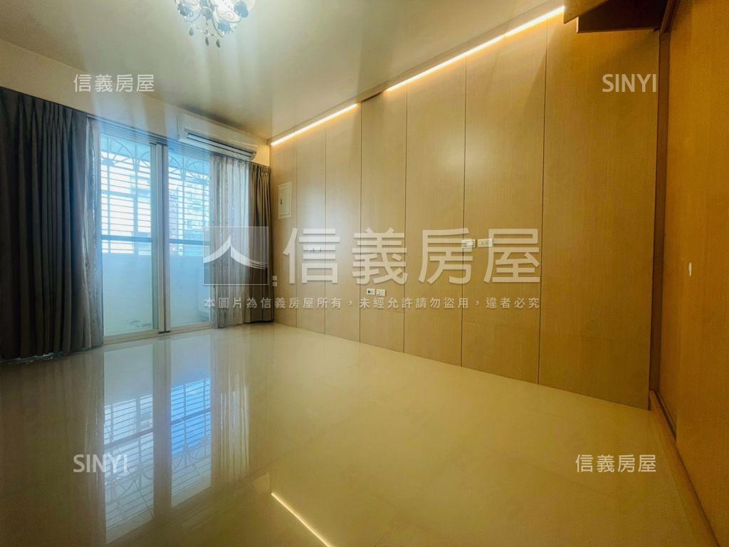 信義安和精美２房房屋室內格局與周邊環境