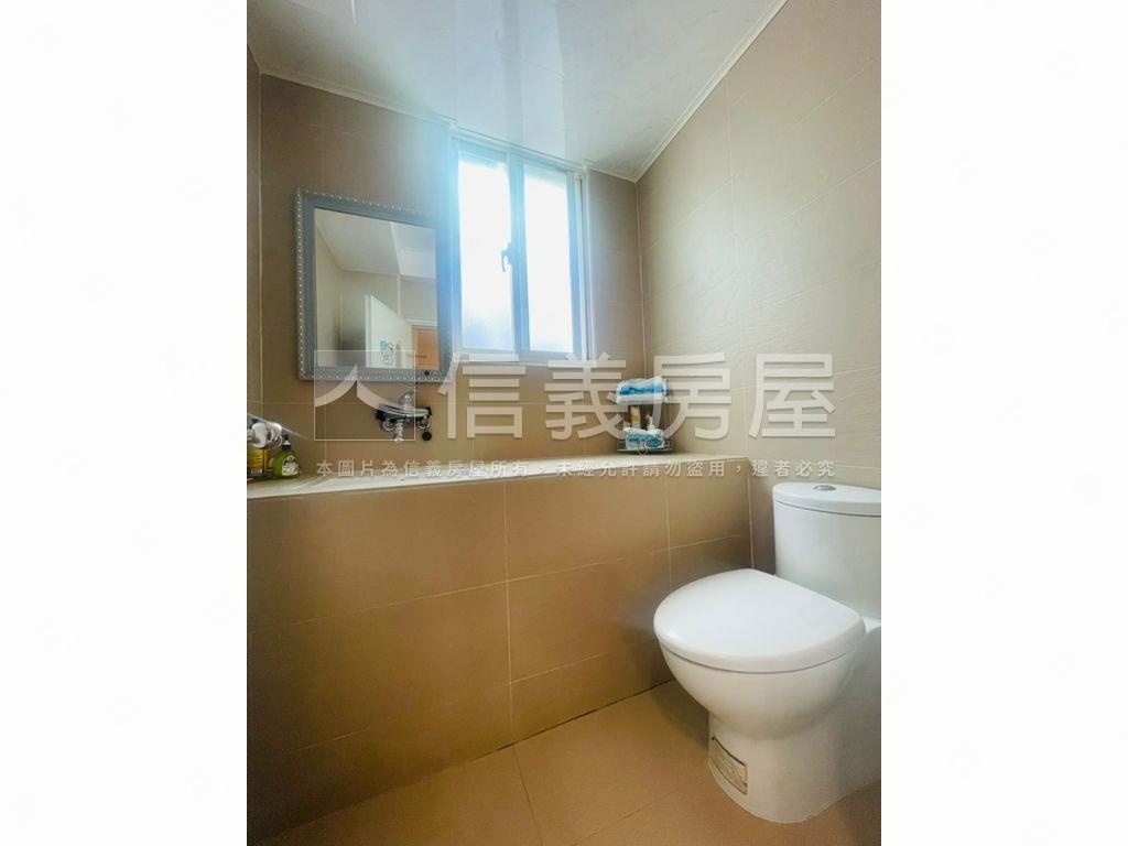 信義安和精美２房房屋室內格局與周邊環境
