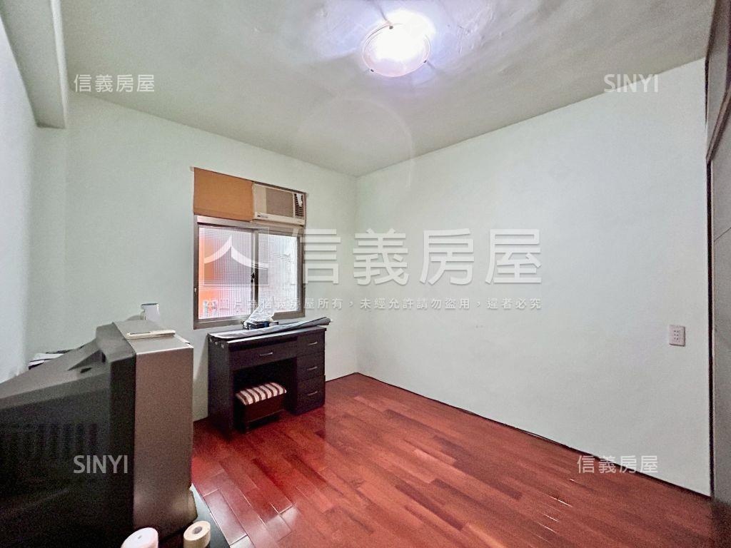 新泰路低樓層公寓２樓房屋室內格局與周邊環境
