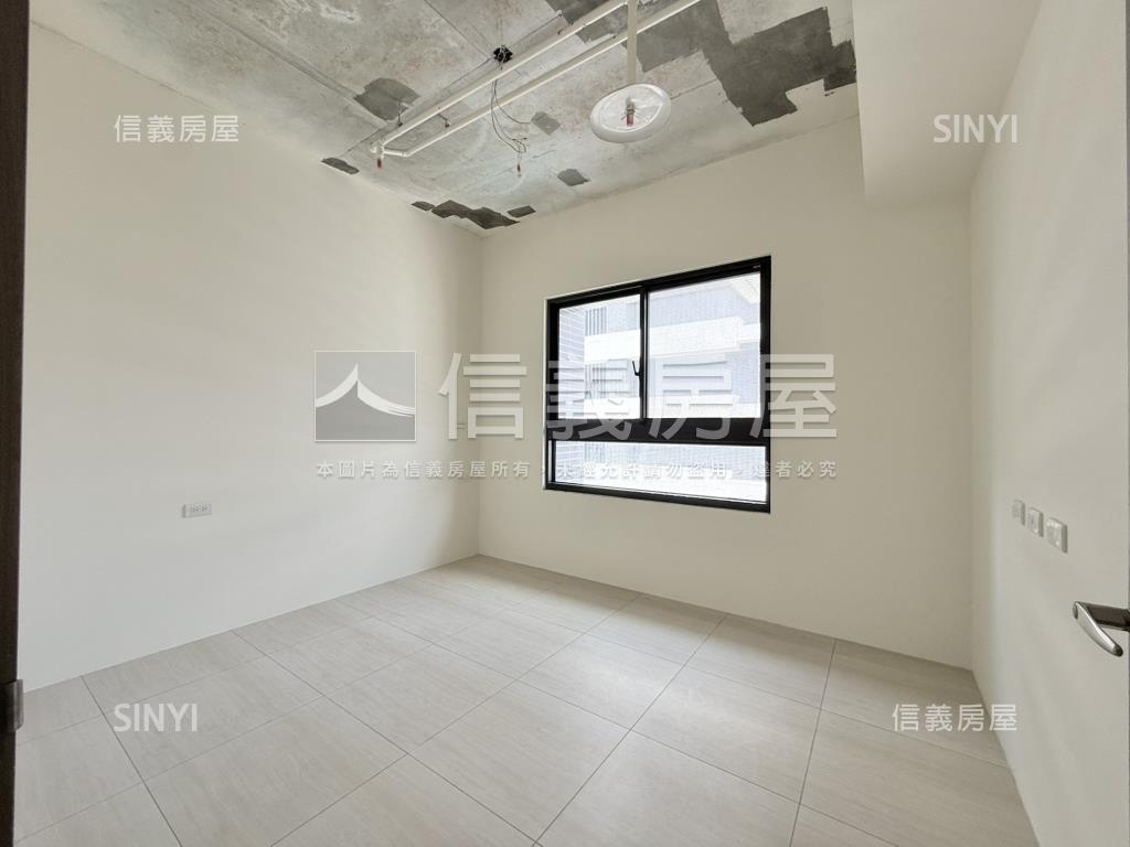 綠海都心兩房平車房屋室內格局與周邊環境