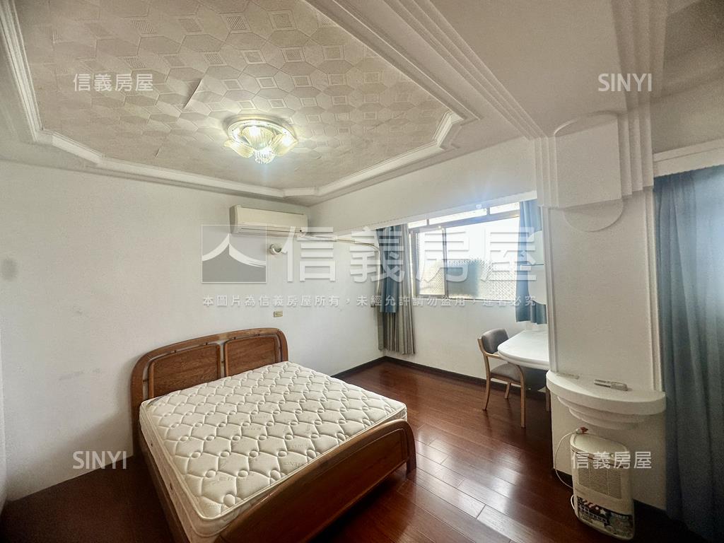 綠意採光樓中樓四房車位房屋室內格局與周邊環境