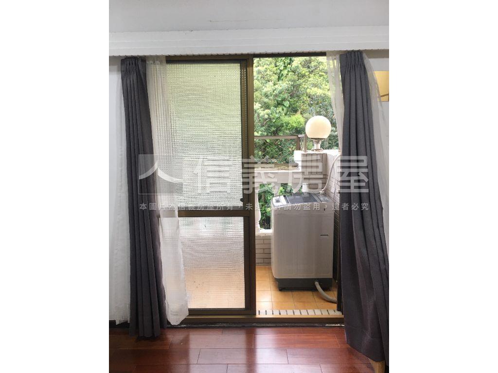 綠意採光樓中樓四房車位房屋室內格局與周邊環境