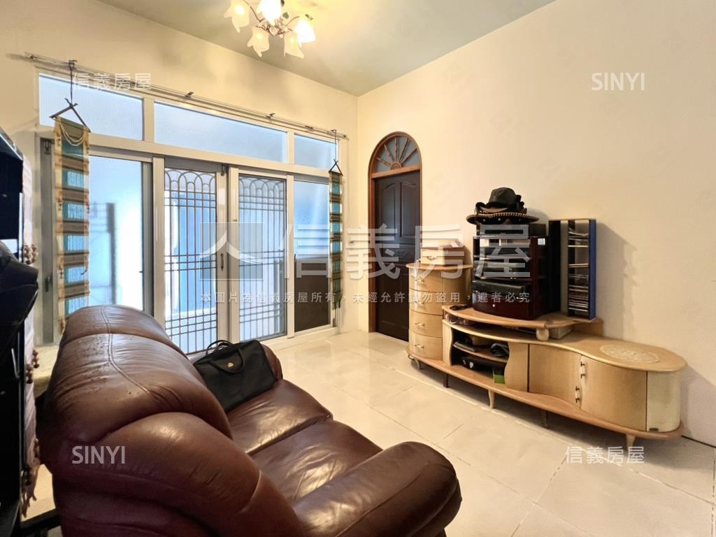 火車站｜大地坪別墅房屋室內格局與周邊環境